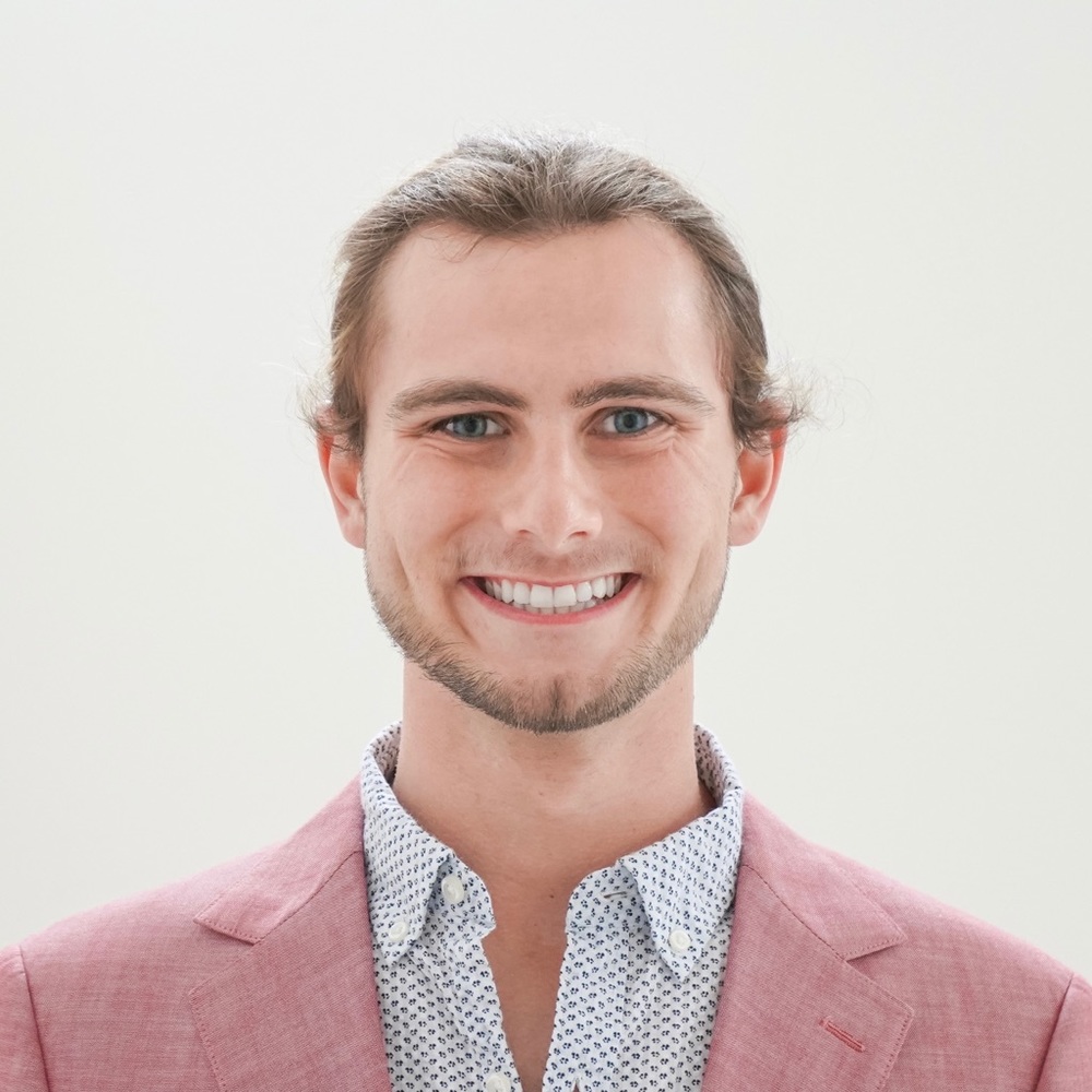 Meet your Posher, Chase